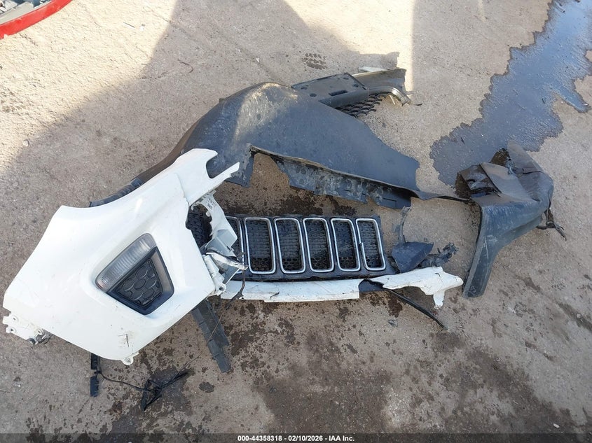 2019 Jeep Renegade Latitude Fwd VIN: ZACNJABB1KPK31961 Lot: 44358318