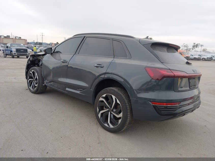 2024 Audi Q8 E-Tron Prestige Quattro