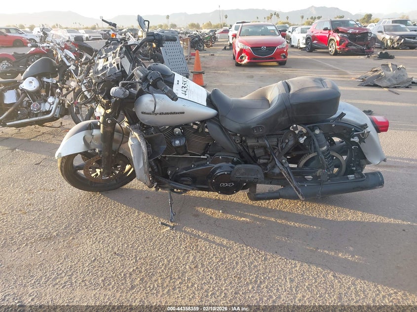 2020 Harley-Davidson Flhtk VIN: 1HD1KEF14LB605335 Lot: 44358359