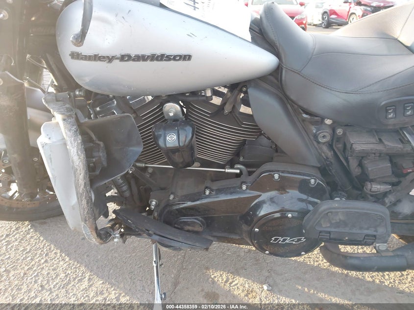 2020 Harley-Davidson Flhtk VIN: 1HD1KEF14LB605335 Lot: 44358359