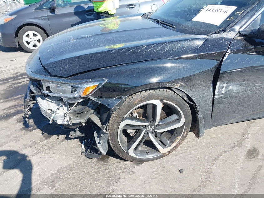2019 Honda Accord Sport 2.0T VIN: 1HGCV2F35KA035613 Lot: 44358376