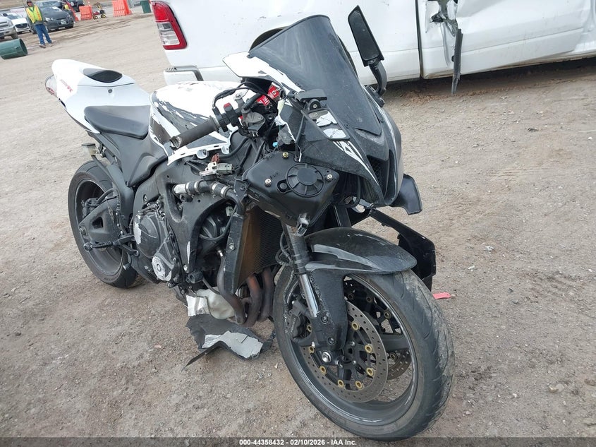 JH2PC40459K200039 HONDA CBR600 Photo 1