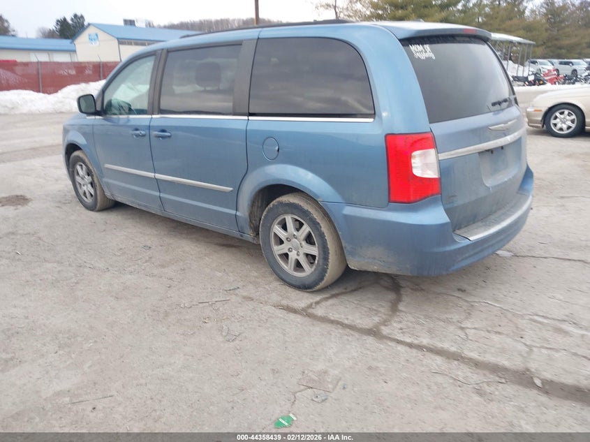 2012 Chrysler Town & Country Touring