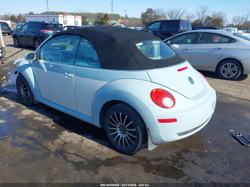 2010 Volkswagen New Beetle 2.5L Final Edition