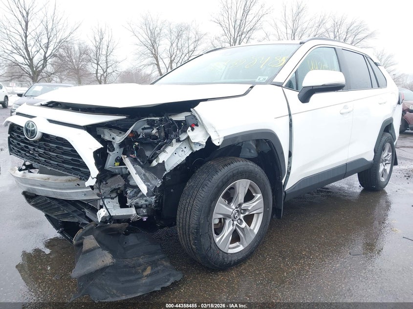 2023 Toyota Rav4 Xle