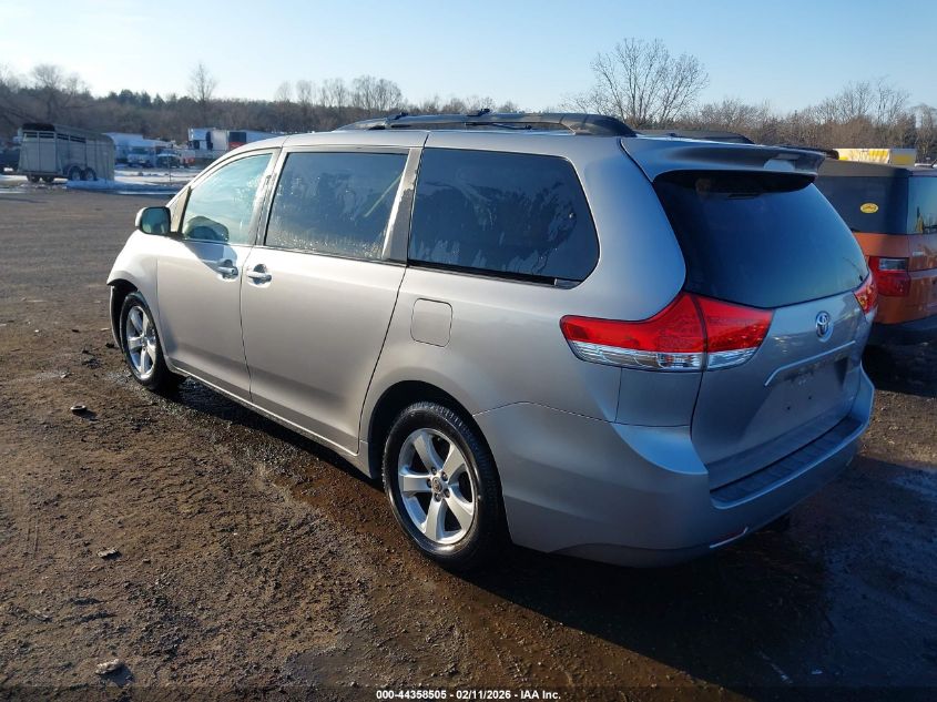 2011 Toyota Sienna Le V6