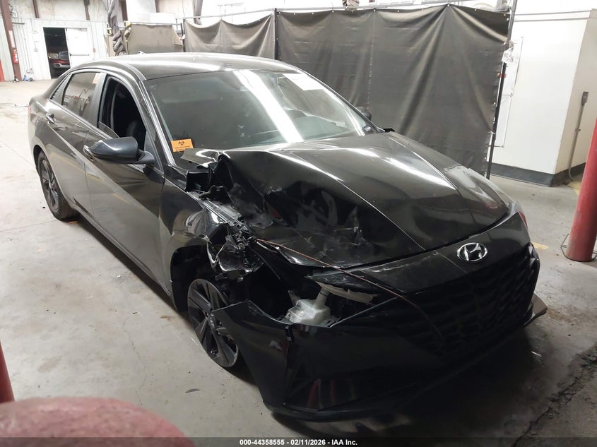 2022 Hyundai Elantra Sel