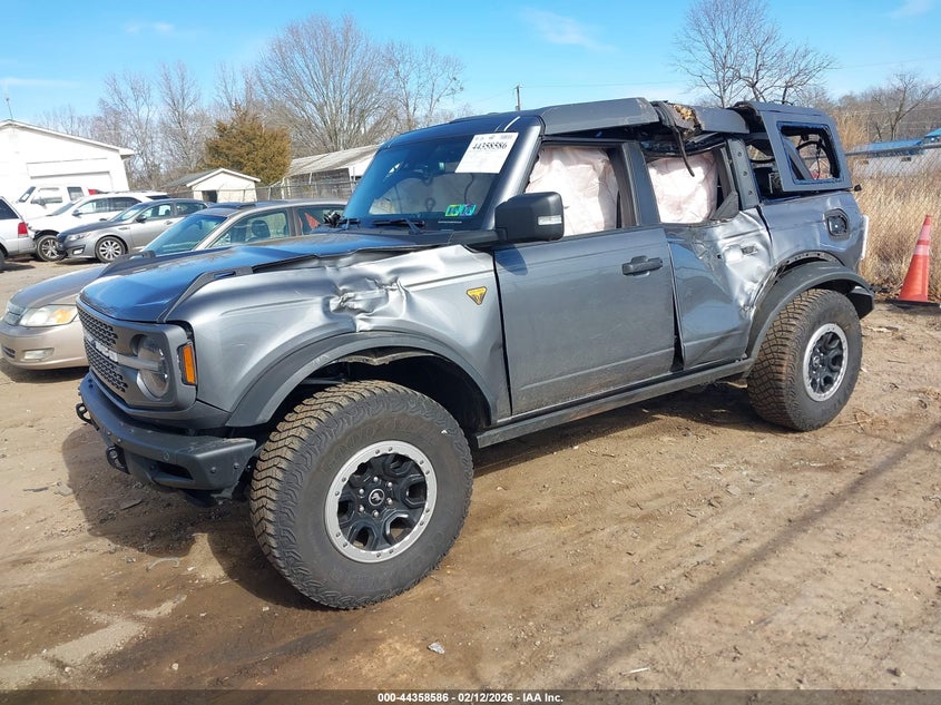 2022 Ford Bronco Badlands