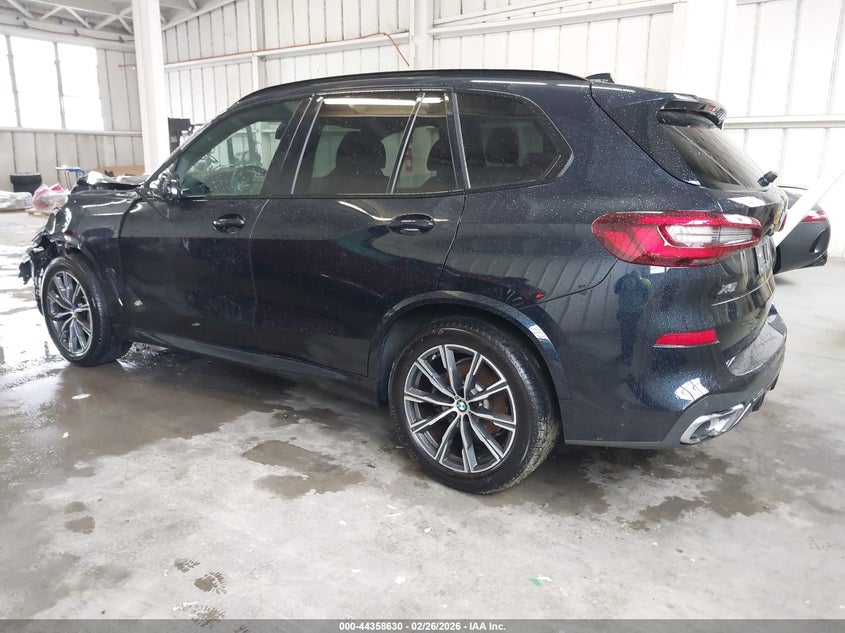 2022 BMW X5 xDrive40I