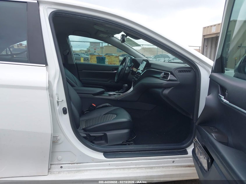 2022 TOYOTA CAMRY auction photo 5