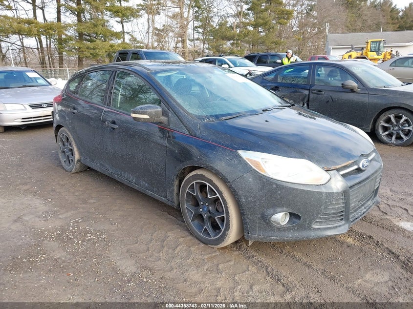 2013 FORD FOCUS SE