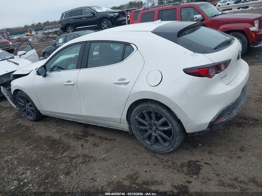 2022 Mazda Mazda3 Premium