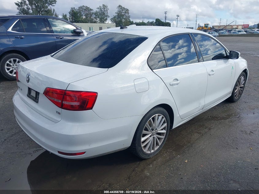 2015 Volkswagen Jetta 1.8T Se