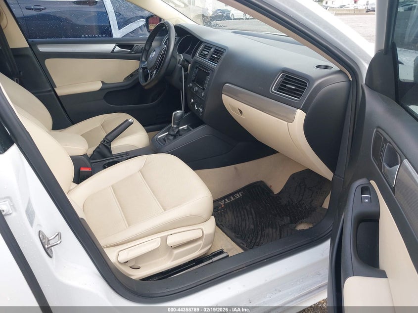 2015 Volkswagen Jetta 1.8T Se