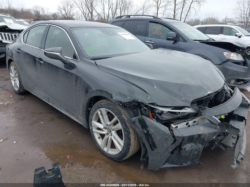 2021 LEXUS IS 300  (VIN: JTHA81F27M5045424)