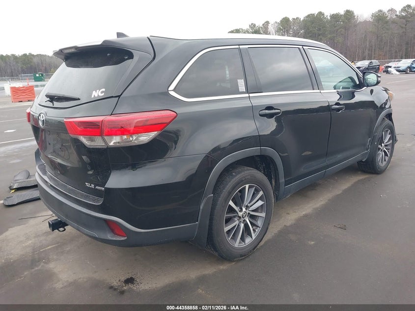 2019 Toyota Highlander Xle