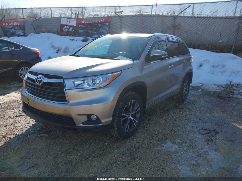 2016 Toyota Highlander Xle V6