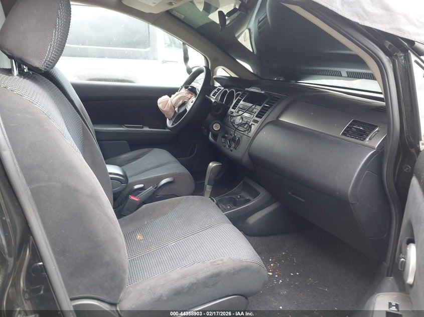 2011 Nissan Versa 1.8Sl