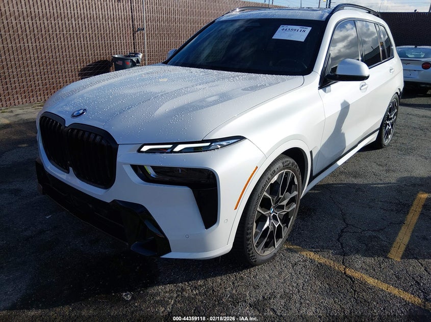 2024 BMW X7 xDrive40I