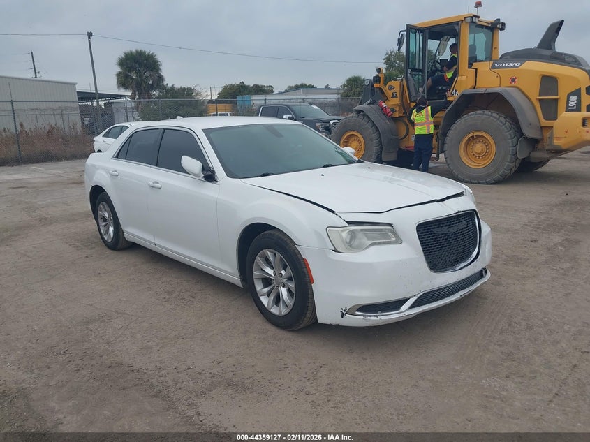 2015 Chrysler 300 Limited