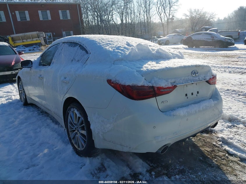 2023 Infiniti Q50 Luxe Awd