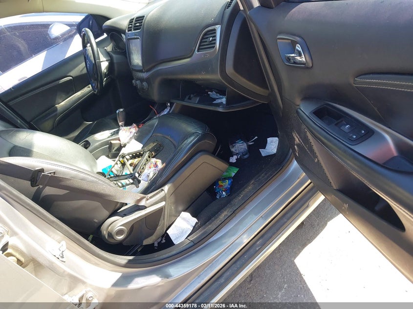 2018 Dodge Journey Crossroad