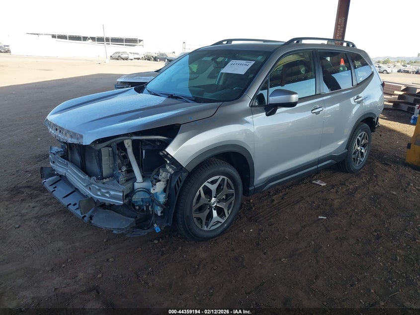 2023 Subaru Forester Premium