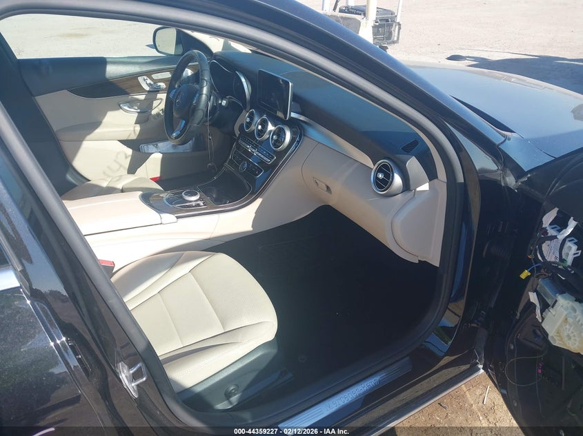 2017 Mercedes-Benz C 300