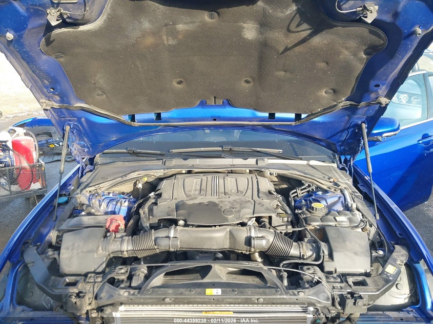 2017 Jaguar Xe 35T Prestige VIN: SAJAK4BVXHA963932 Lot: 44359238