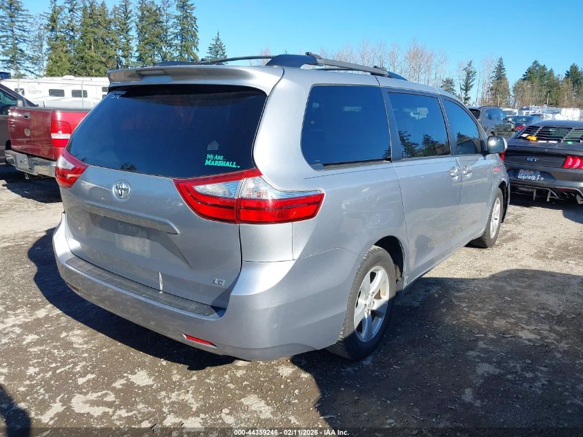 2015 Toyota Sienna Le 8 Passenger