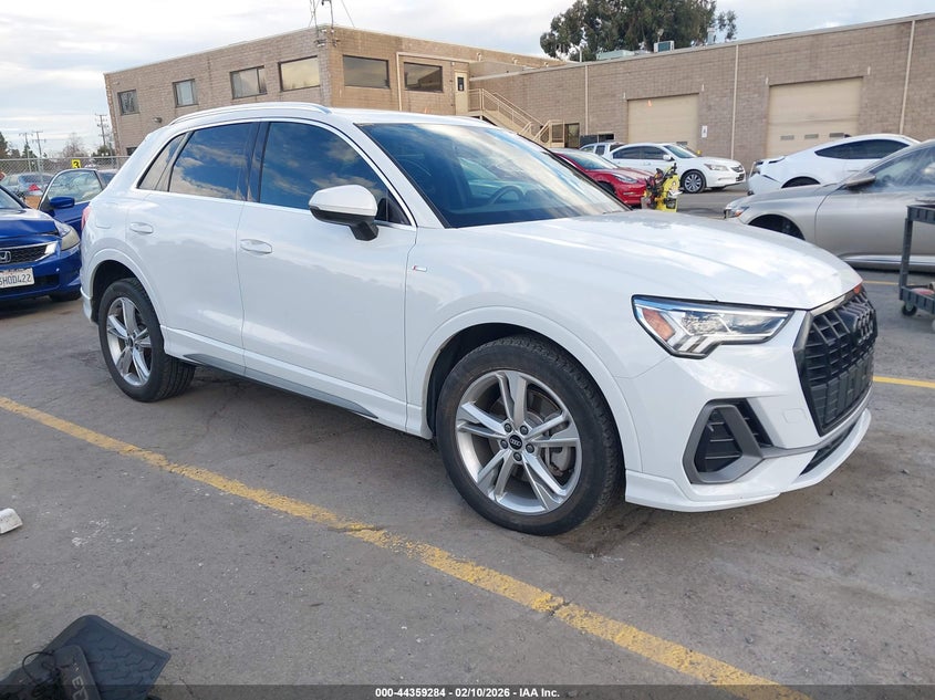 2021 Audi Q3 Premium Plus 45 Tfsi S Line Quattro Tiptronic