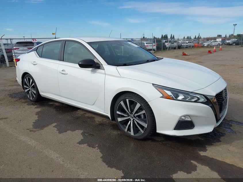 2022 Nissan Altima Sr Fwd