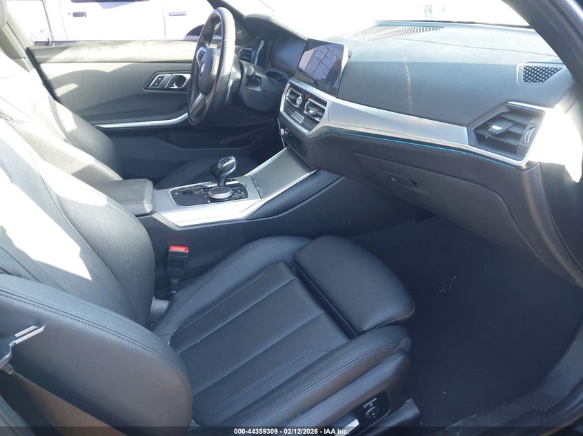 2021 BMW 3 SERIES auction photo 5