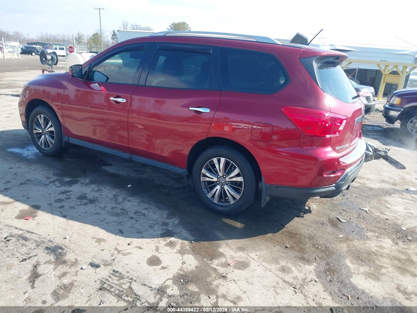 2017 Nissan Pathfinder Sv