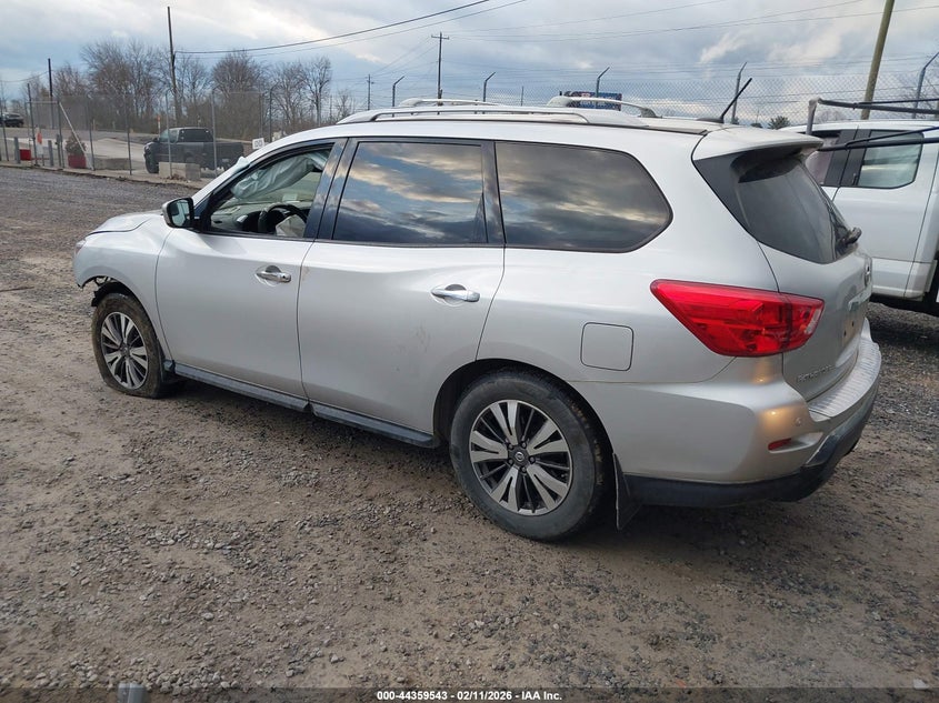 2017 Nissan Pathfinder Sv