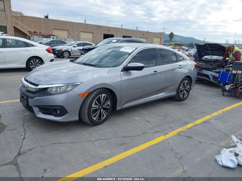 2017 Honda Civic Ex-T 19XFC1F33HE212502 photo 1
