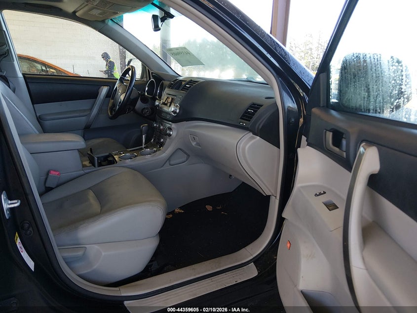 2011 Toyota Highlander Hybrid Base V6