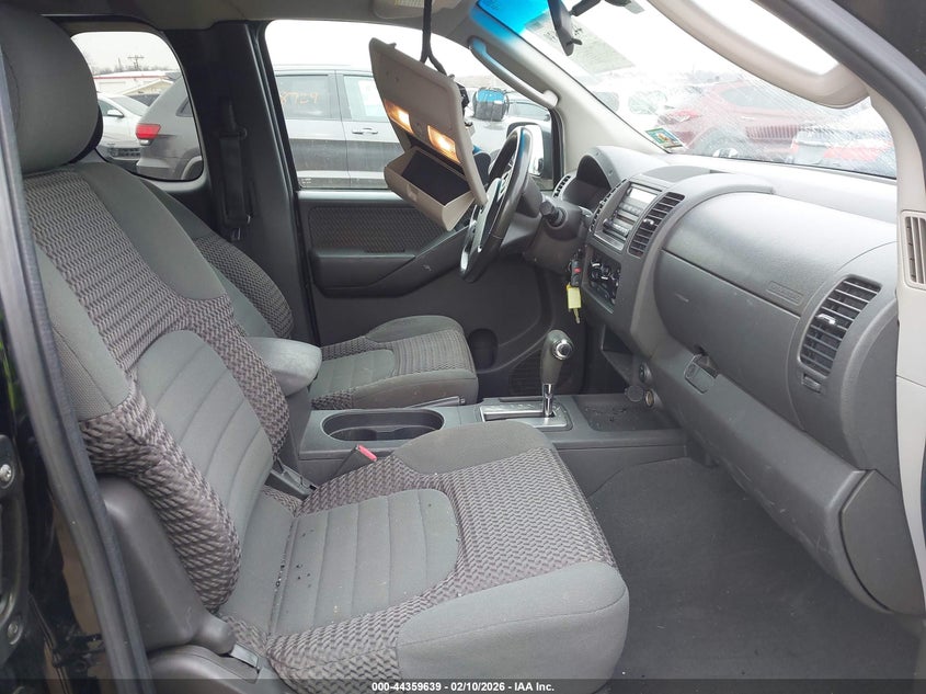 2008 Nissan Frontier Le