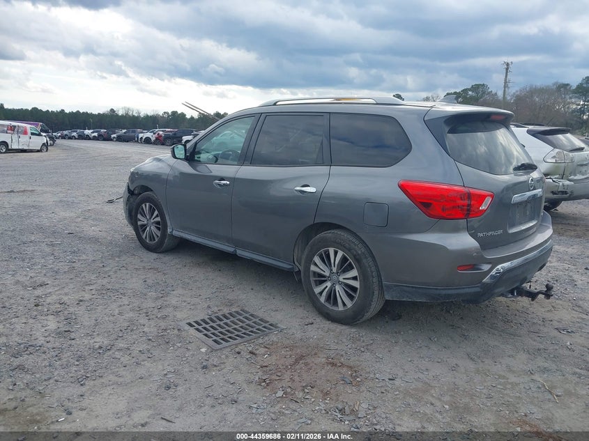 2019 Nissan Pathfinder Sv