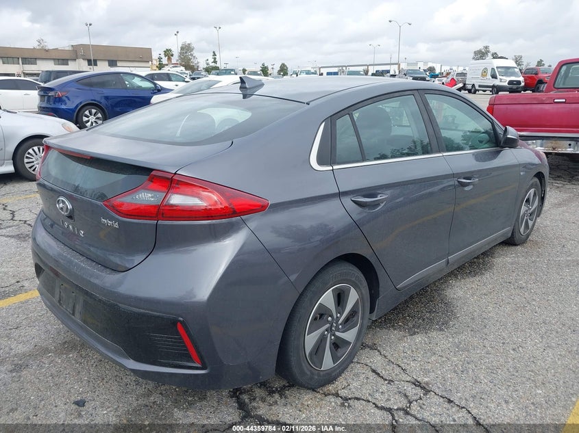 2018 Hyundai Ioniq Hybrid Sel