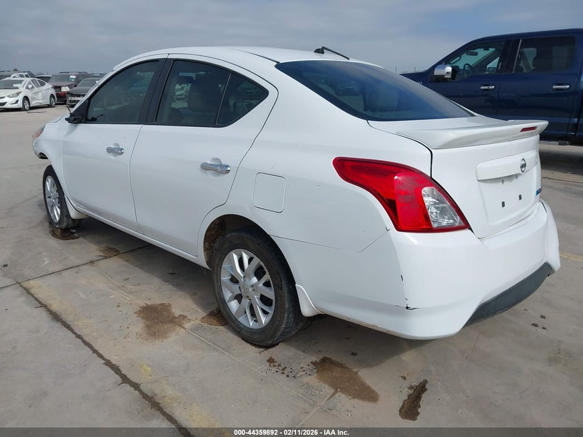2016 Nissan Versa 1.6 Sv