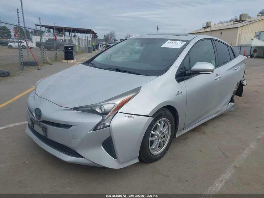 2016 Toyota Prius Three