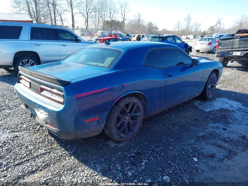 2020 Dodge Challenger Sxt