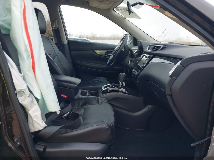 2016 Nissan Rogue Sl