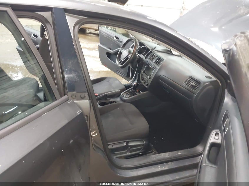 2015 Volkswagen Jetta 2.0L S