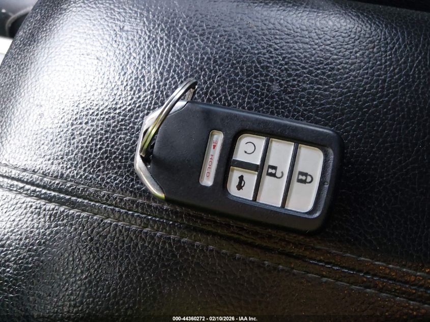 2013 Honda Accord Ex-L VIN: 1HGCT1B83DA023853 Lot: 44360272