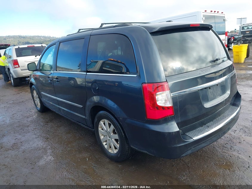 2013 Chrysler Town & Country Touring