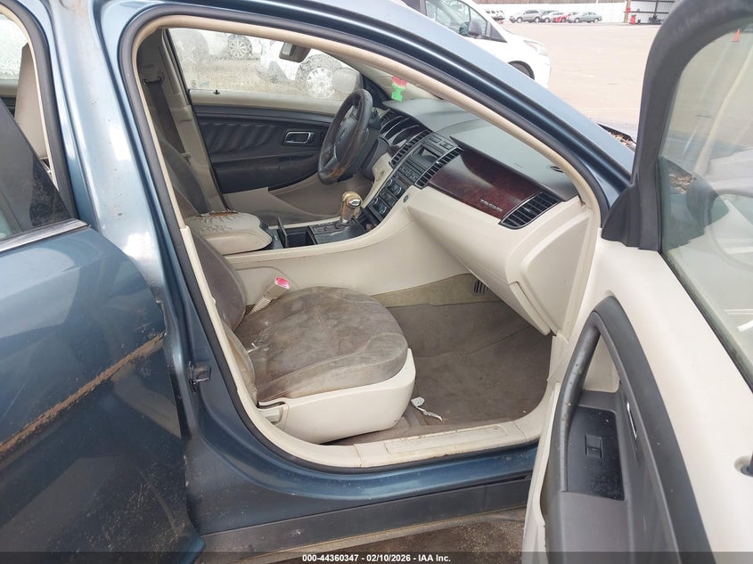 2010 Ford Taurus Sel