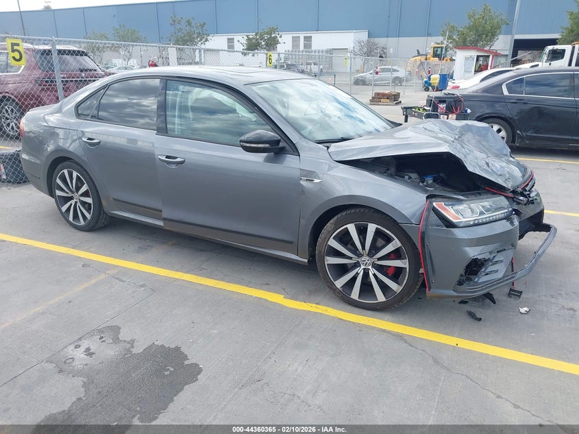 2018 Volkswagen Passat 3.6L V6 Gt