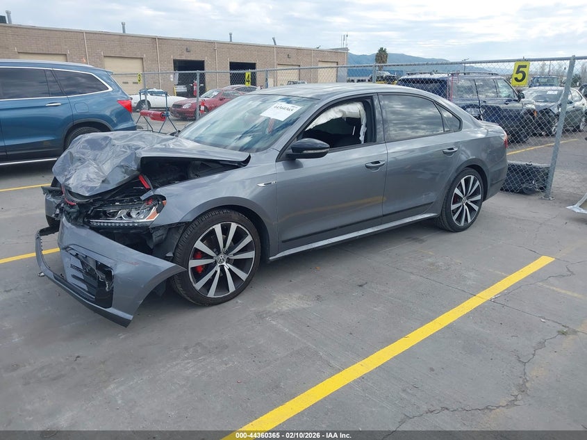 2018 Volkswagen Passat 3.6L V6 Gt